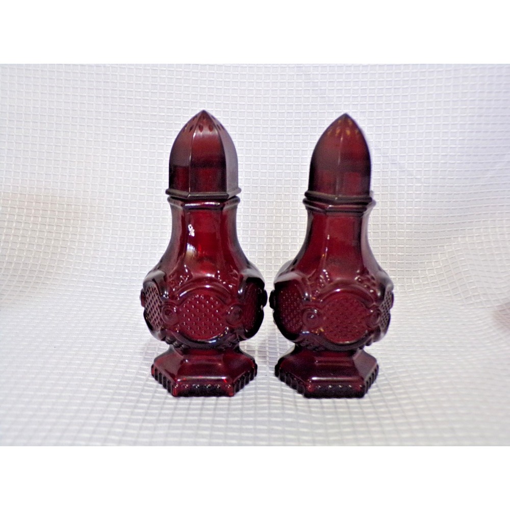 Vintage Avon Cape Cod 1876 Ruby Red Glass Salt & Pepper  Colonial  Dinnerware
